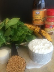 Incr-E-dible Hulk's Shake: Spinach, banana, & flax ~~ The Crispy Cupboard